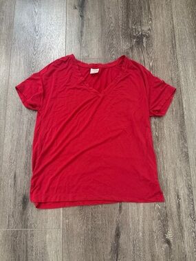 Soma Red V-Neck Short Sleeve Tee